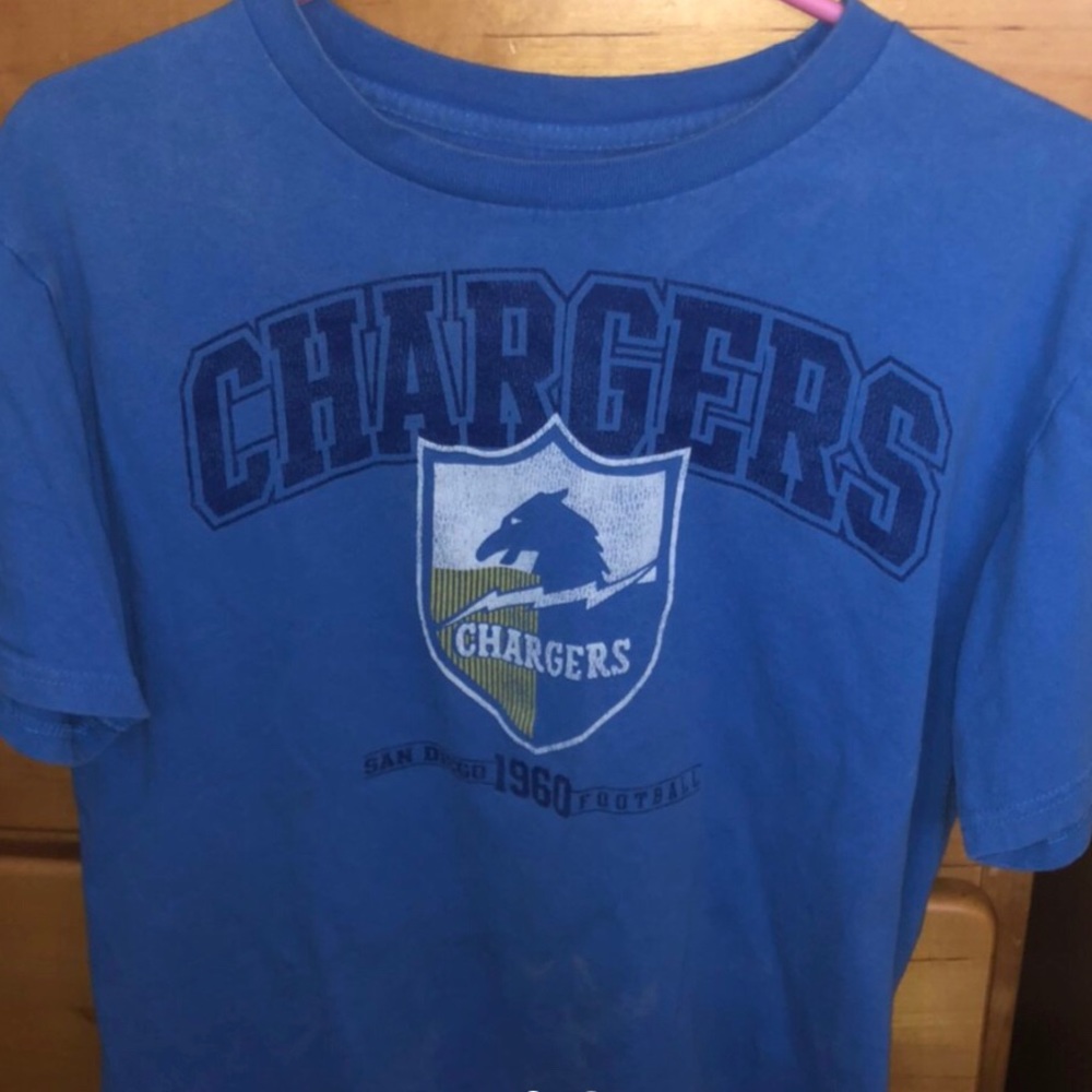 Chargers top